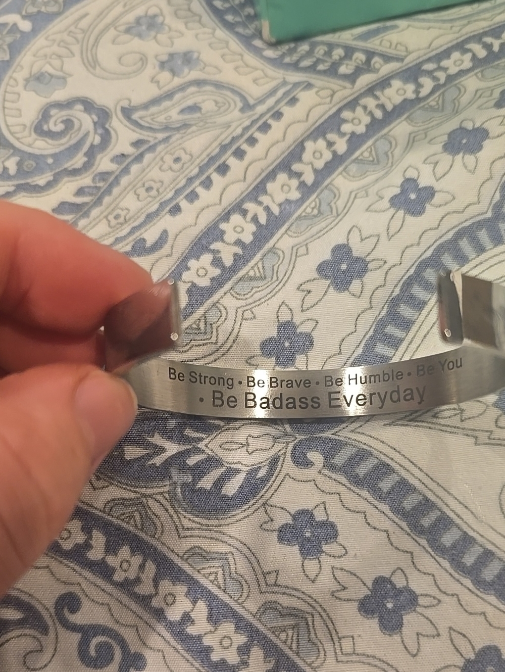 ❤️10/$40 New Be Strong Cuff Bracelet